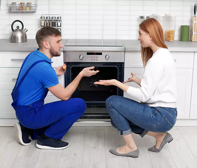 Why Leominster Kitchens Trust on Leominster Appliance Pro for Every Oven Fix?